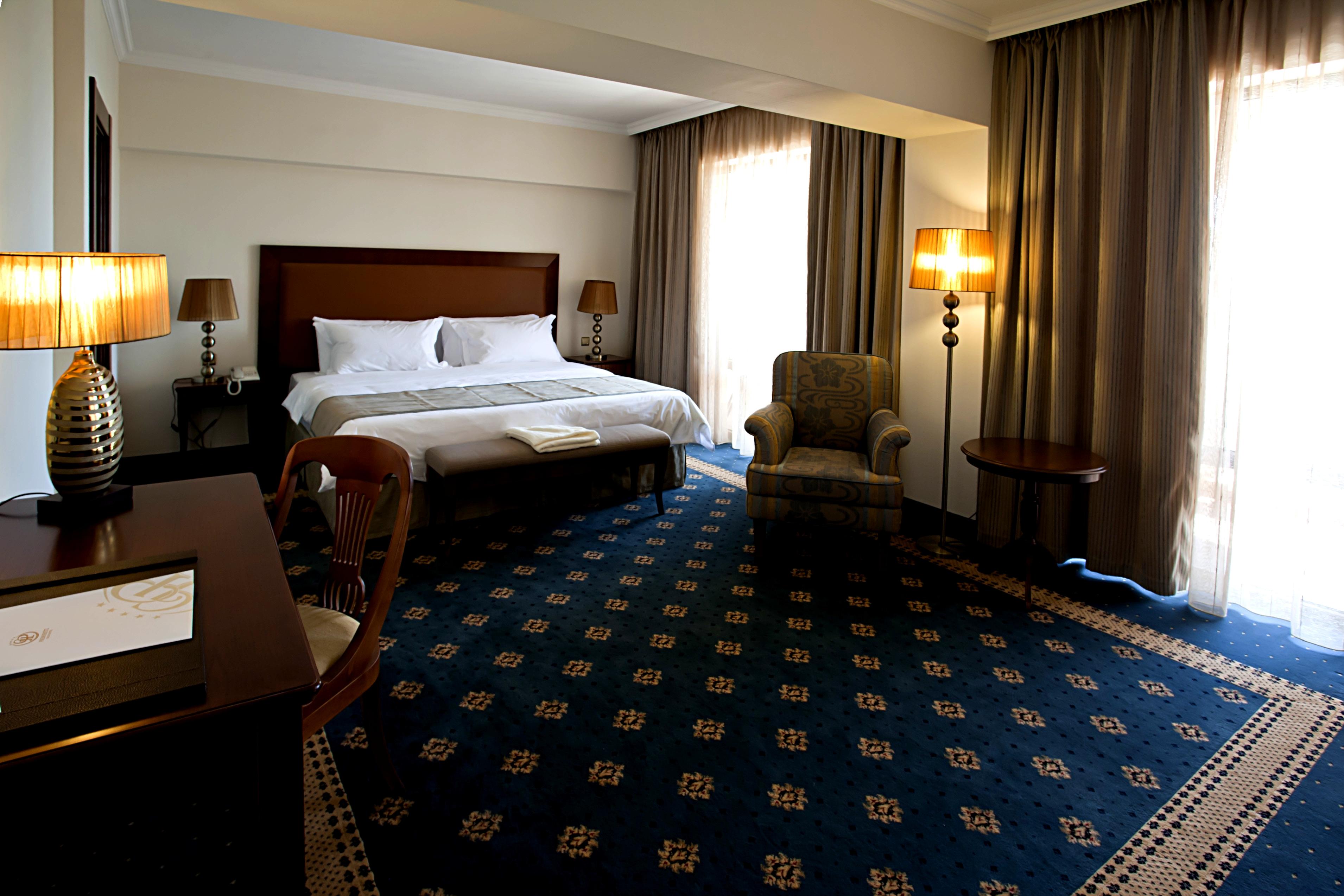 그랜드 호텔 앤 스파 프리모레츠 부르가스 외부 사진 A room at the hotel