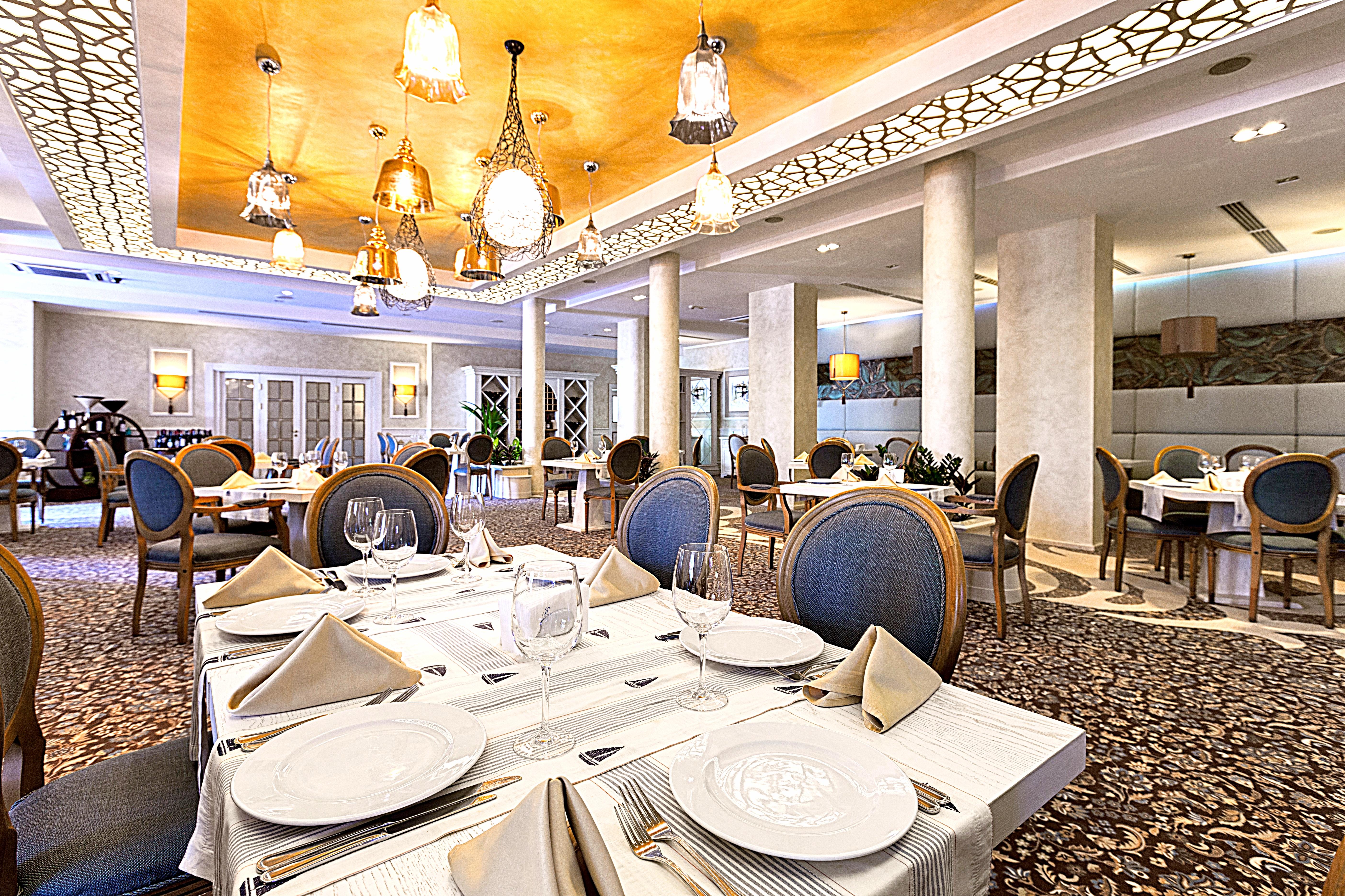 그랜드 호텔 앤 스파 프리모레츠 부르가스 외부 사진 The restaurant